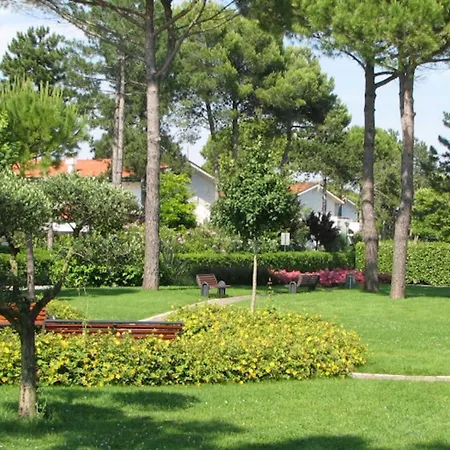 Comfy Flat With Shared Pool Apartamento